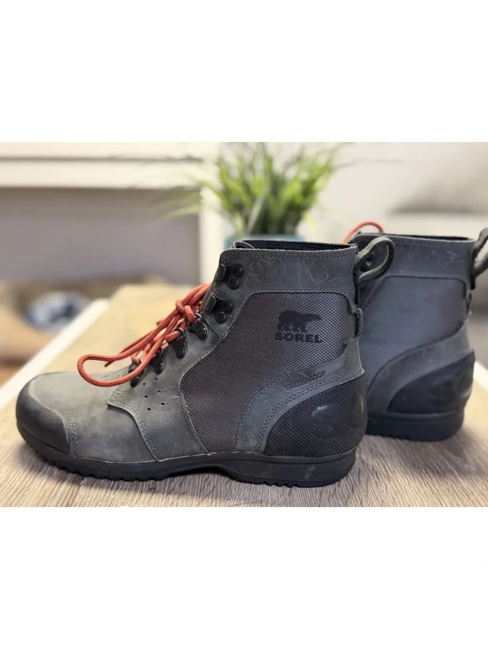 Sorel Ankeny Mid Hiker Boots Men's Size 8  Waterproof Leather Grey
